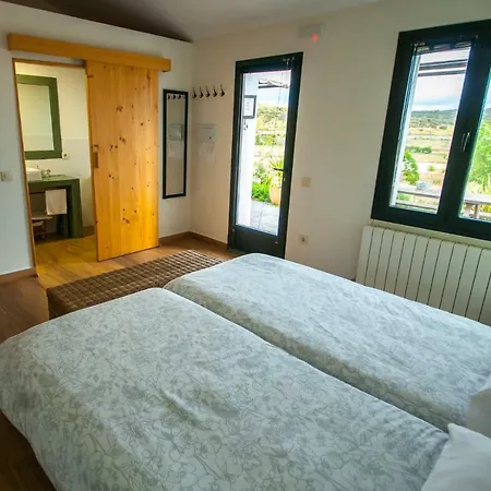 Casa Rural Cruces De Caminos Jaktstuga Plasencia