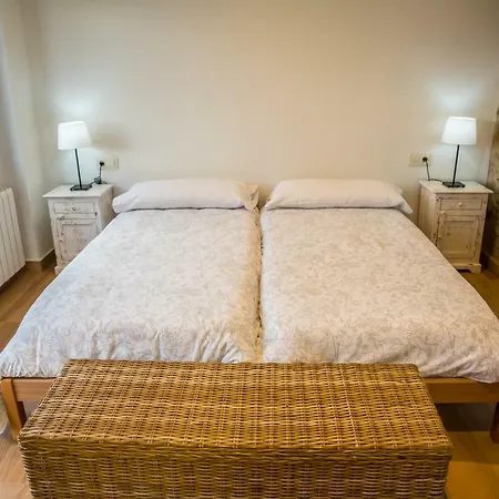 Casa Rural Cruces De Caminos Jaktstuga *